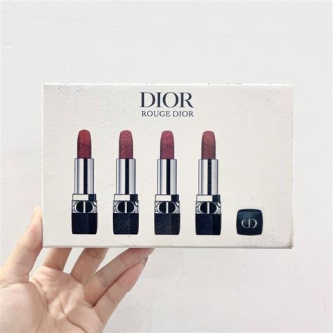 rouge dior in 772 matte sample